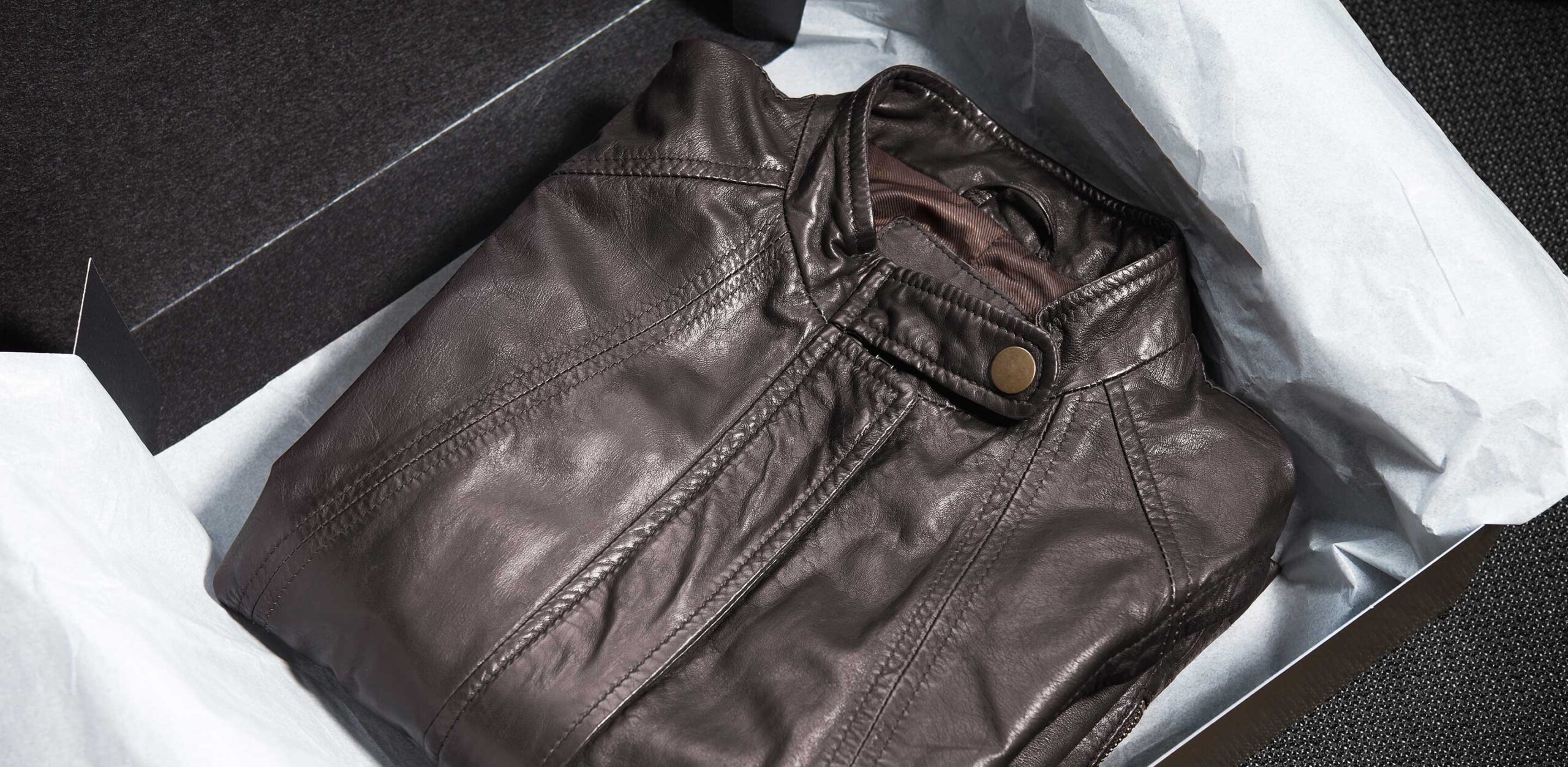 how to fold a leather jacket